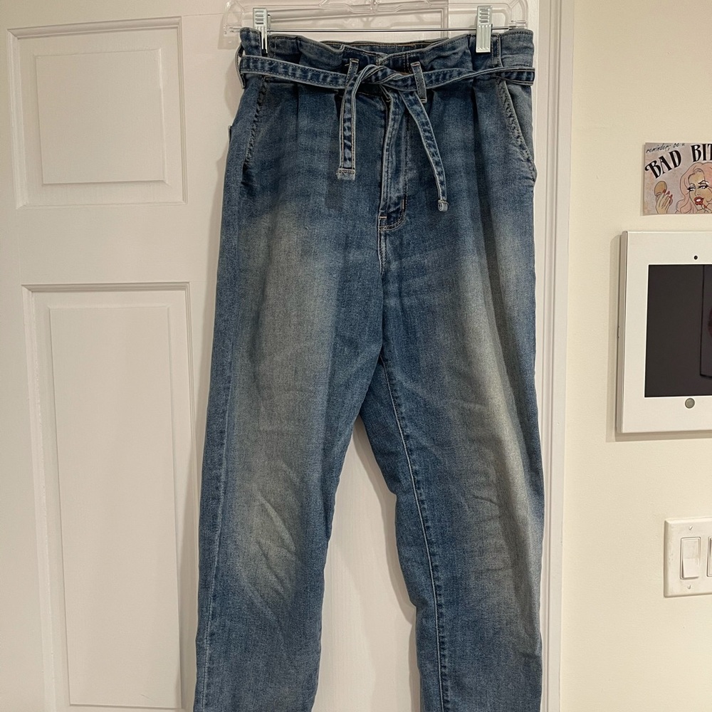 mom jeans